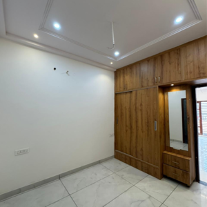Room in 3 BHK Independent House at Sector 124 – for Sale