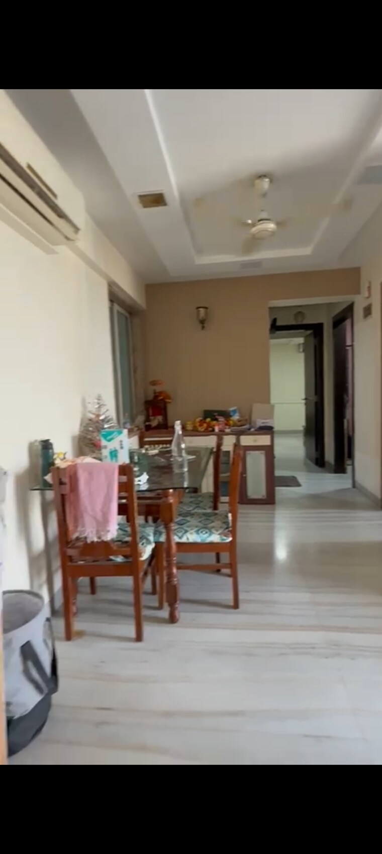 Living Room, dosti-flamingos 2 Bedroom 710 Sq.Ft. Apartment In Parel Mumbai 9623059