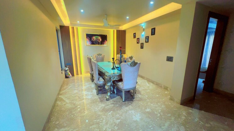 Dining area, anand vihar 3 Bedroom 1800 Sq.Ft. Builder Floor In Anand Vihar Delhi 9623081