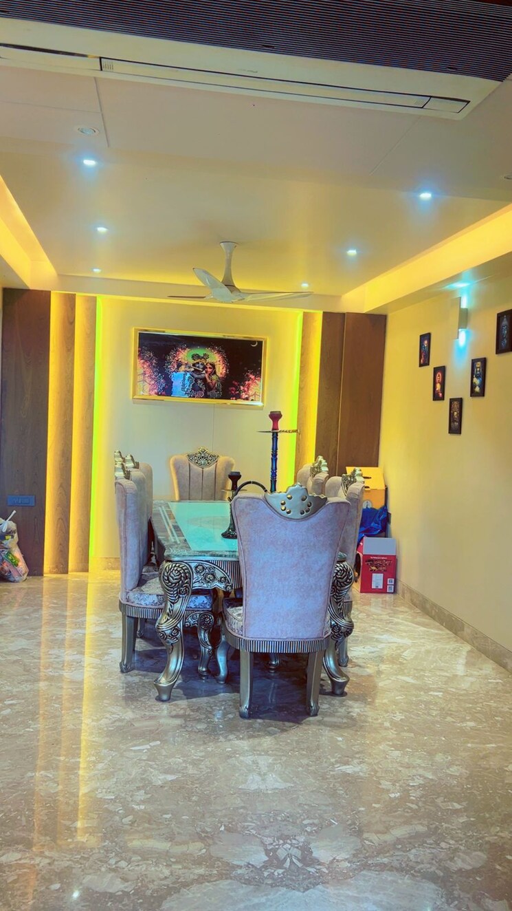 Dining area, anand vihar 3 Bedroom 1800 Sq.Ft. Builder Floor In Anand Vihar Delhi 9623081