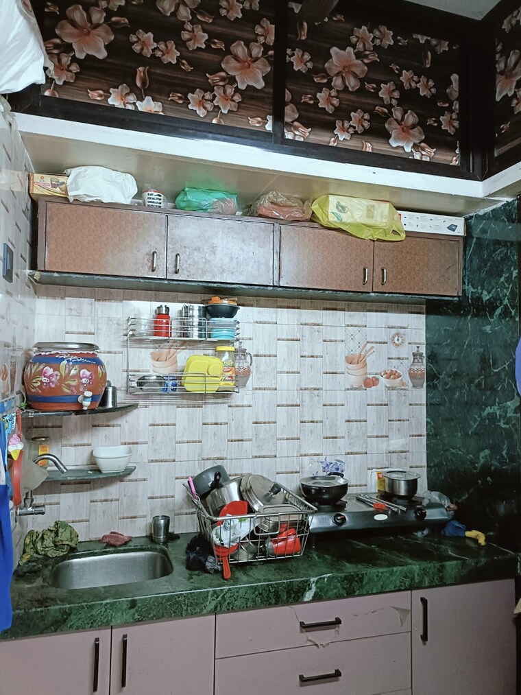 Kitchen, vashi sector 26 1 RK 315 Sq.Ft. Apartment In Vashi Sector 26 Navi Mumbai 9623098