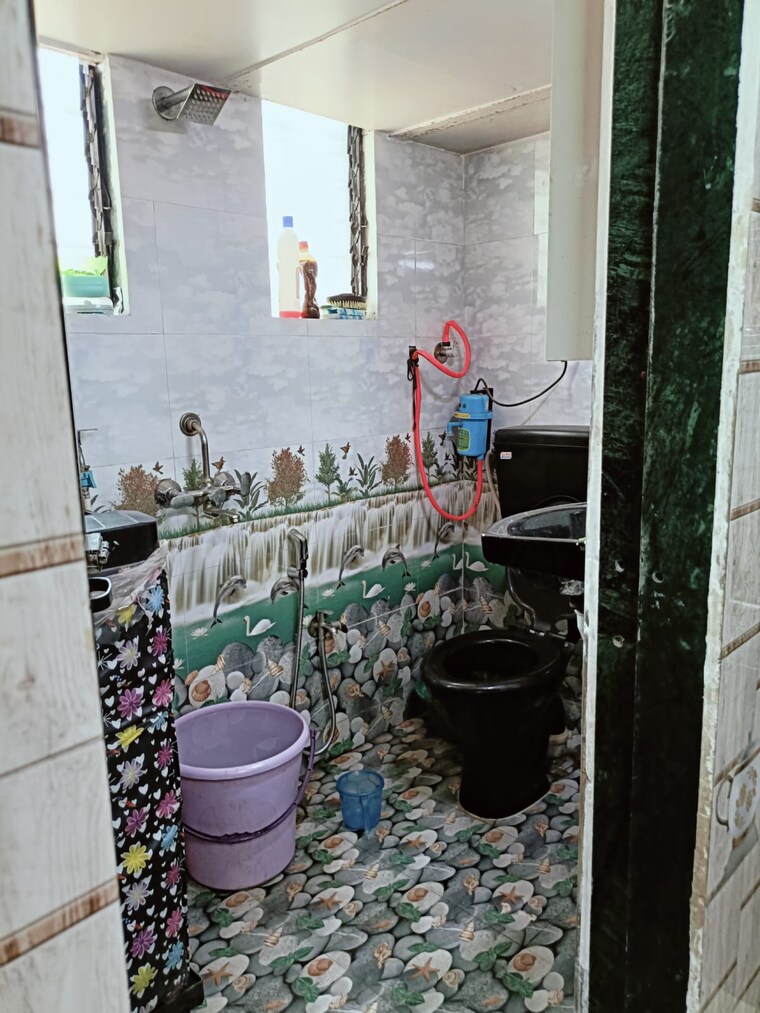 Bathroom, vashi sector 26 1 RK 315 Sq.Ft. Apartment In Vashi Sector 26 Navi Mumbai 9623098