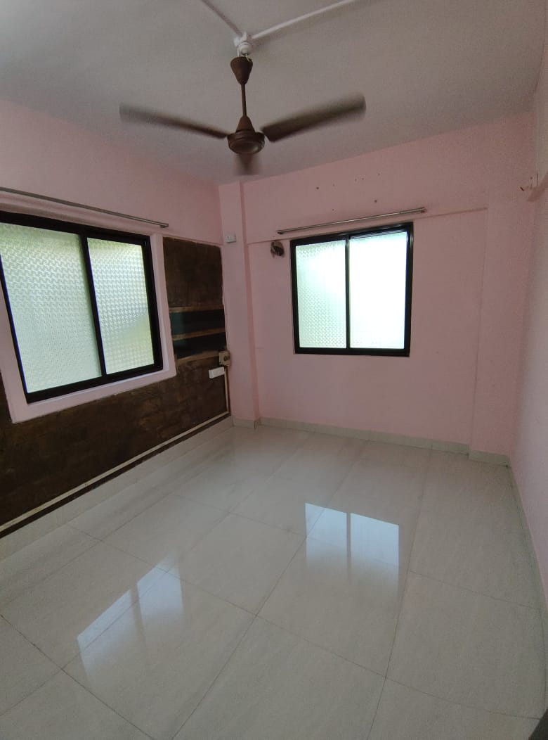1 BHK Apartment For Rent in Rashmi Complex Teen Hath Naka