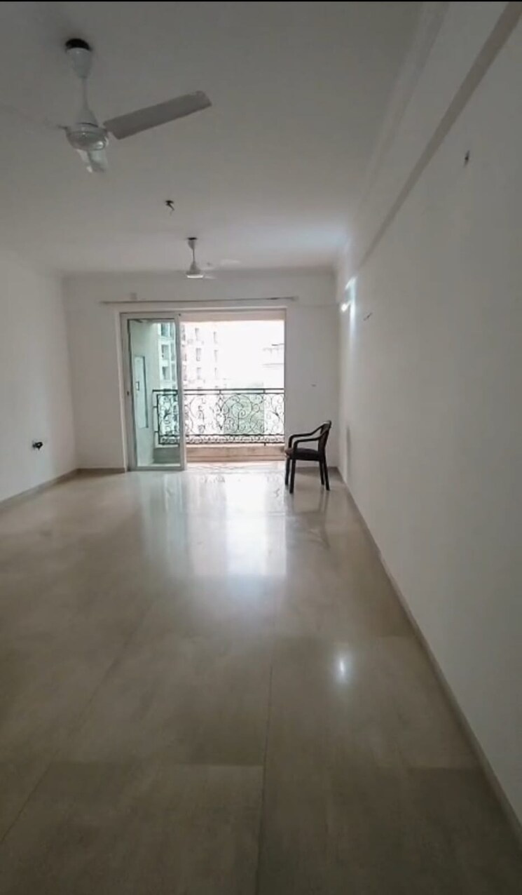 Room, hiranandani-meadows 3.5 Bedroom 1650 Sq.Ft. Apartment In Manpada Thane 9623104