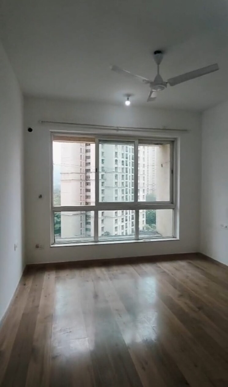 Room, hiranandani-meadows 3.5 Bedroom 1650 Sq.Ft. Apartment In Manpada Thane 9623104