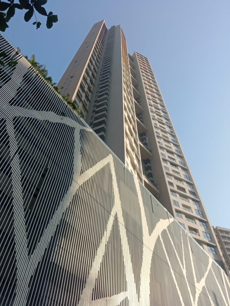 3 BHK 1000 Sq.Ft. Apartment in Saidham CHS Kandivali