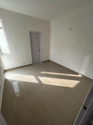 2 BHK Apartment For Sale in Suncity Avenue 76, Sector 76