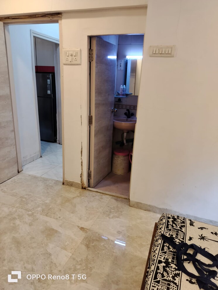 Room, andheri west 1 Bedroom 600 Sq.Ft. Apartment In Andheri West Mumbai 9623115