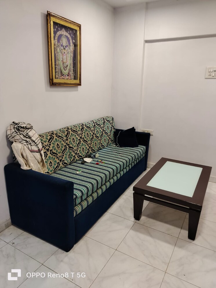 Living Room, andheri west 1 Bedroom 600 Sq.Ft. Apartment In Andheri West Mumbai 9623115