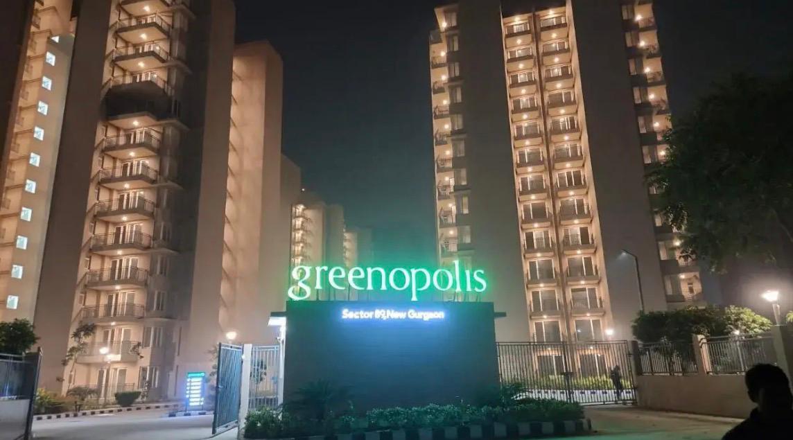3.5 BHK + Servant Room 1910 Sq.Ft. Apartment in 3C Orris Greenopolis