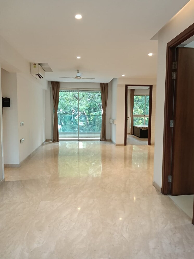 Room, hiranandani-meadows 3 Bedroom 1825 Sq.Ft. Apartment In Manpada Thane 9623134