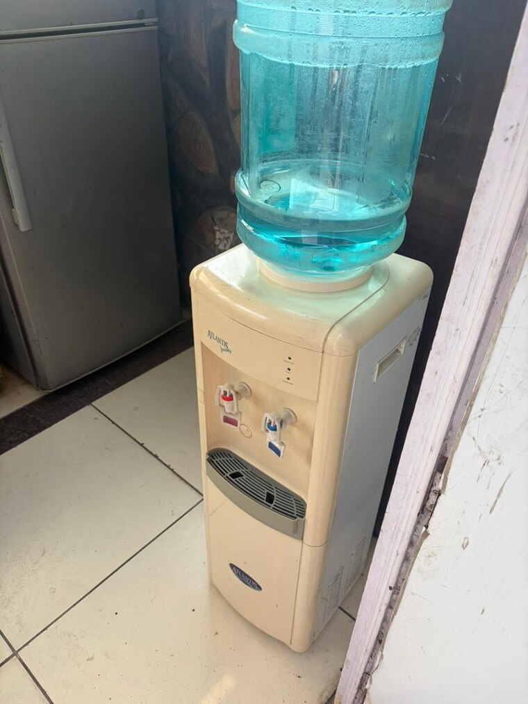 Other, tara-apartments 1.5 Bedroom 600 Sq.Ft. Builder Floor In Kalkaji Delhi 9623141