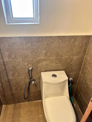 Furnished Amenities in 2 BHK Apartment at Suncity Avenue 76, Sector 76 – for Sale