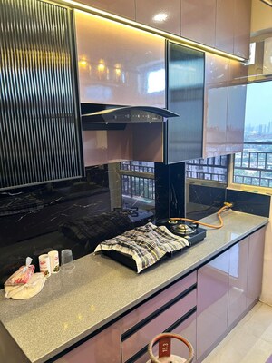 Bedroom in 2 BHK Apartment at Suncity Avenue 76, Sector 76 – for Sale