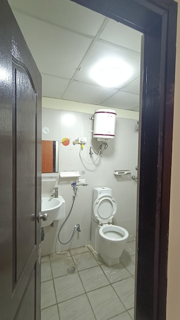 Bathroom in 3 BHK Apartment at Aditya Celebrity Homes, Sector 76 – for Rent
