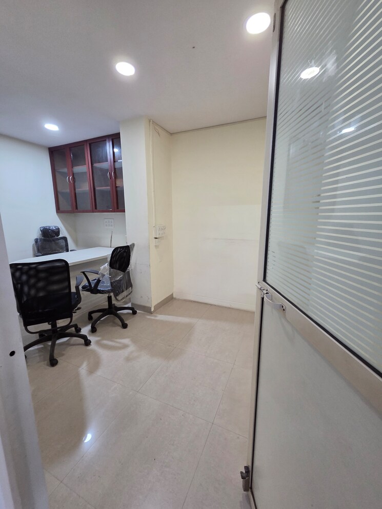 Team Area, pratibha-apartments Commercial Office Space 500 Sq.Ft. In Panch Pakhadi Thane 9623160