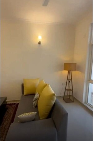 Living Room in 3 BHK Apartment at Gomti Nagar – for Rent