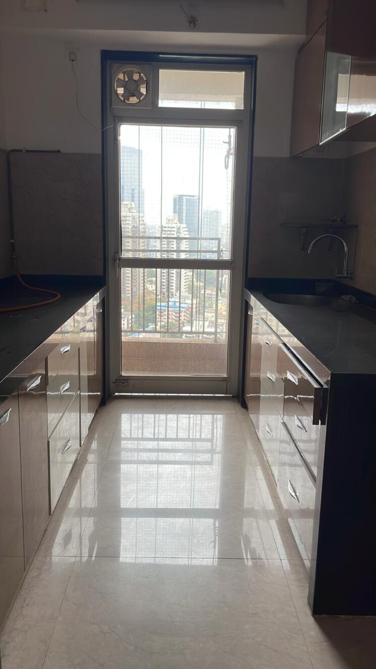 Room, jp-decks 2 Bedroom 1290 Sq.Ft. Apartment In Goregaon East Mumbai 9623165