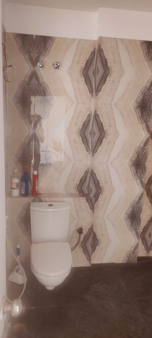 Bathroom in 3 BHK Builder Floor at Sector 35 – for Rent