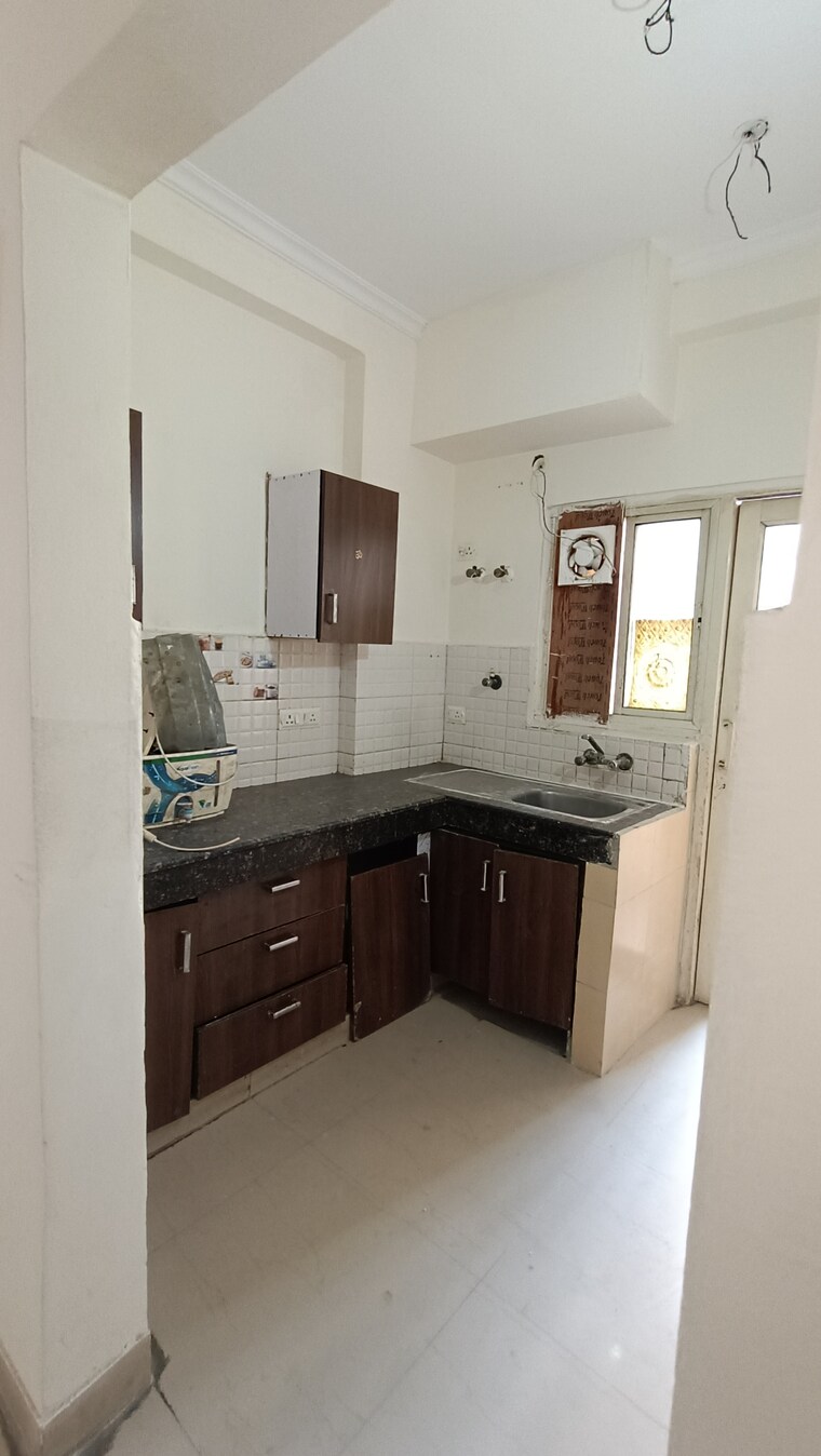 Kitchen, antriksh-golf-view 2 Bedroom 1010 Sq.Ft. Apartment In Sector 78 Noida 9623174