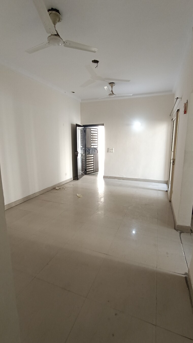 Room, antriksh-golf-view 2 Bedroom 1010 Sq.Ft. Apartment In Sector 78 Noida 9623174