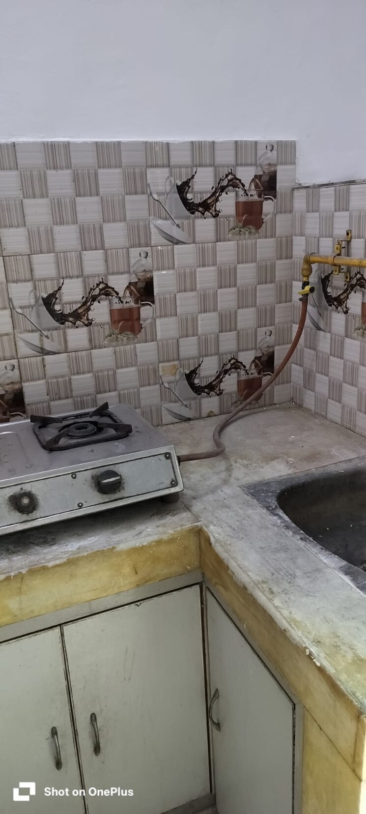 Kitchen, varun-enclave 1 RK 250 Sq.Ft. Apartment In Sector 28 Noida 9623179