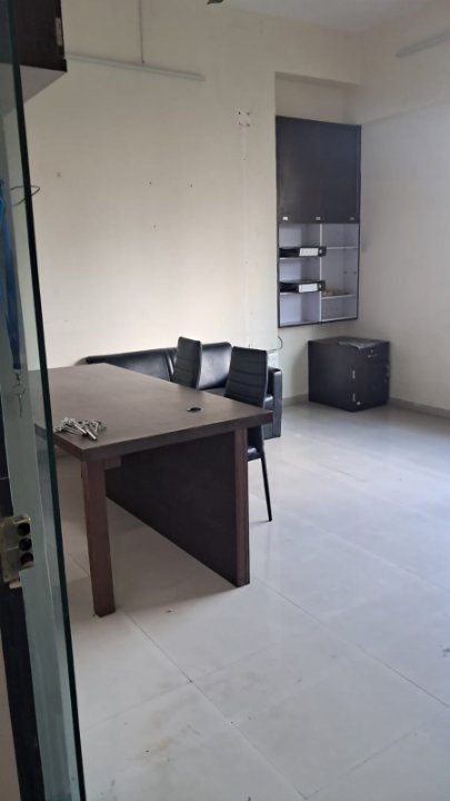 Office Space For Rent in Puranik Capitol