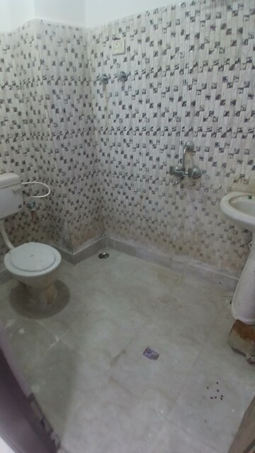 Bathroom in 3 BHK Apartment at Jogabai Extension – for Sale
