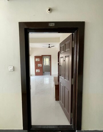 Room in 2 BHK Apartment at Profound Symphony, Jigani – for Rent