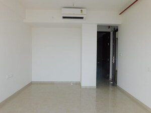 Room in 3 BHK Apartment at Indiabulls One Indiabulls, Pokhran Road No Two – for Sale