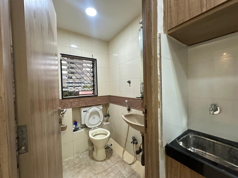 Washroom, abhishek-premises Commercial Office Space 790 Sq.Ft. In Andheri West Mumbai 9623276