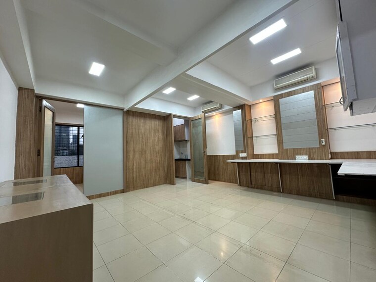 Common Area, abhishek-premises Commercial Office Space 790 Sq.Ft. In Andheri West Mumbai 9623276