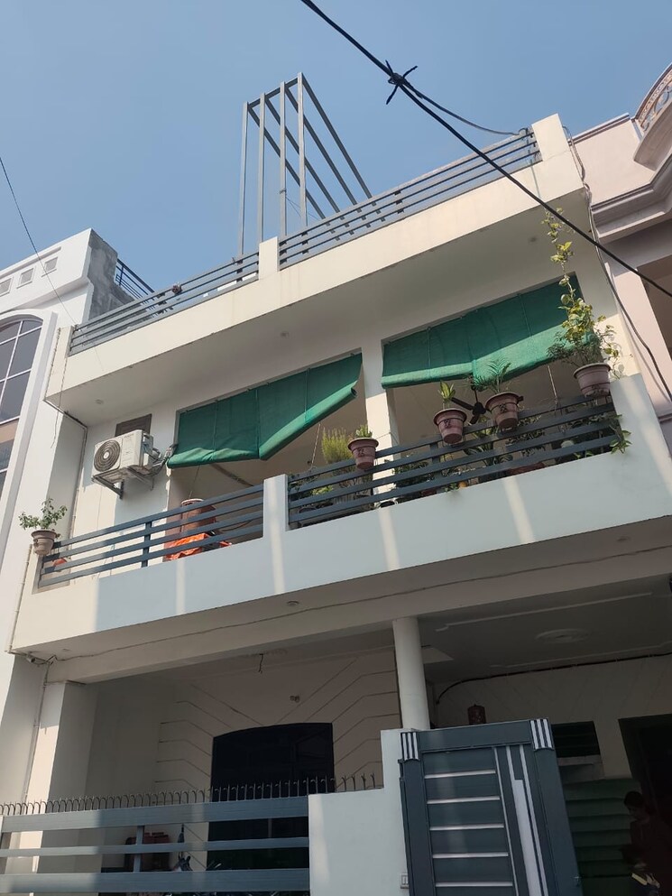 Exterior View, gomti nagar Pg For Boys & Girls In Gomti Nagar 9623296