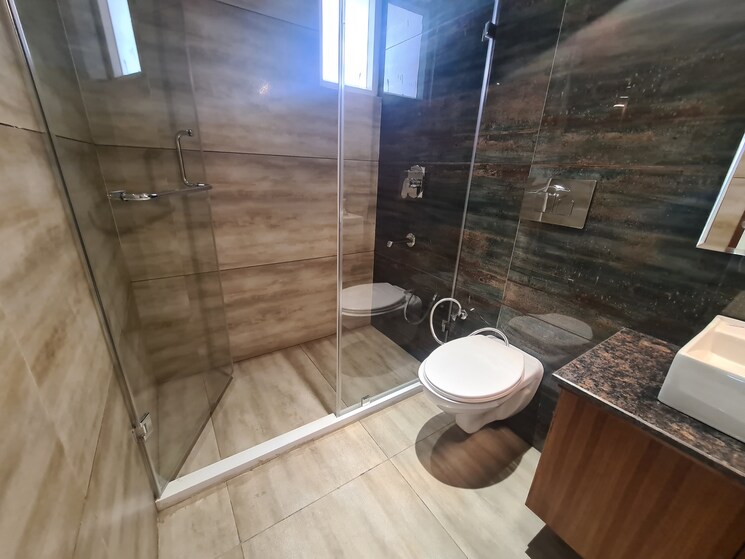 Bathroom, sector 20 3 Bedroom 1720 Sq.Ft. Apartment In Sector 20 Panchkula 9623358