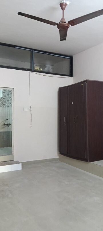 2 BHK Independent House For Rent in Uppadhyay Nagar