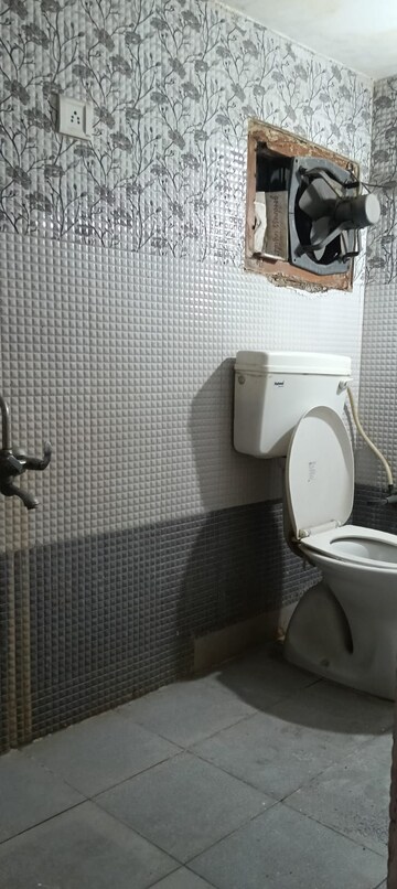 Bathroom in 2 BHK Independent House at Uppadhyay Nagar – for Rent