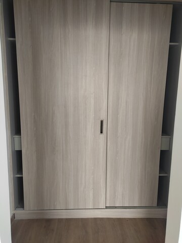 Room in 2.5 BHK Apartment at Godrej Nature Plus, Sohna Sector 33 – for Rent