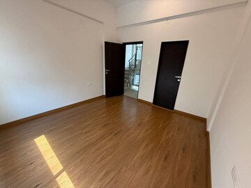 Room in 2 BHK Apartment at Gera World of Joy, Kharadi – for Rent