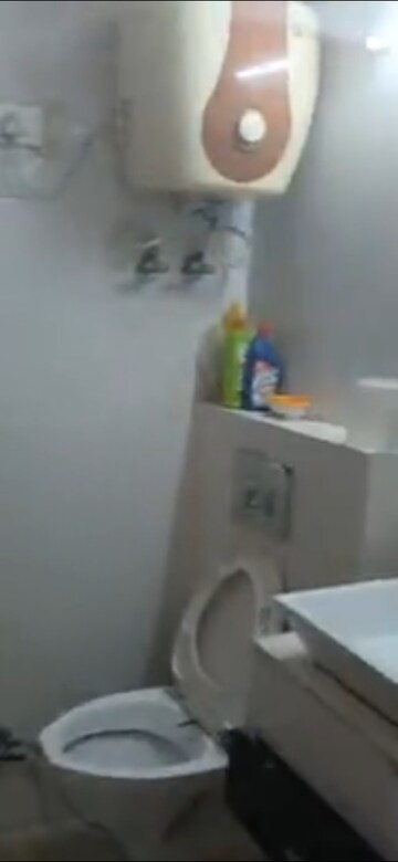 Furnished Amenities in 3 BHK Apartment at Gail Apartments, Sector 62 – for Sale