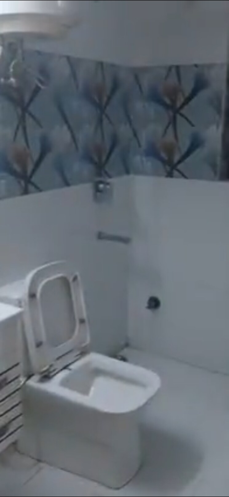 Bathroom, gail-apartments 3 Bedroom 1700 Sq.Ft. Apartment In Sector 62 Noida 9623403