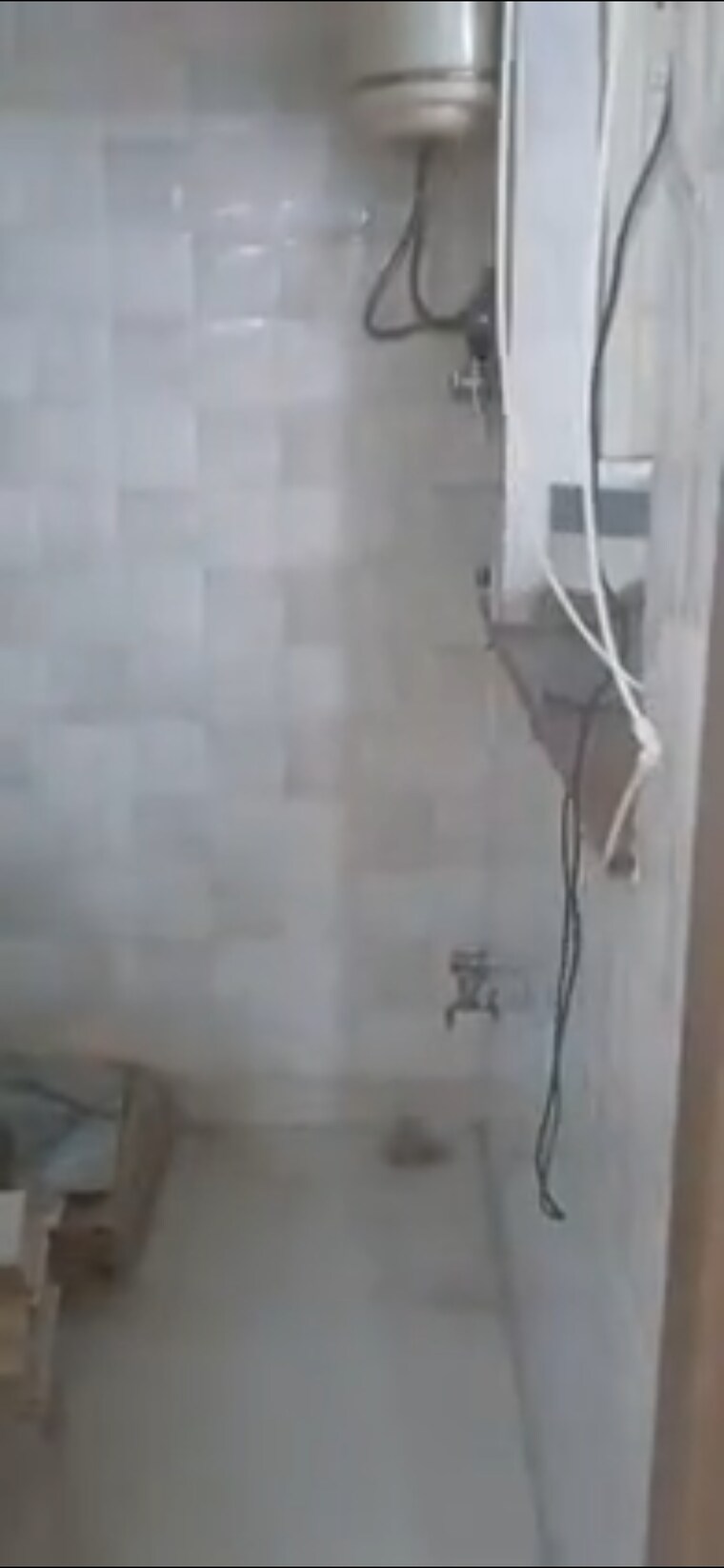 Bathroom, gail-apartments 3 Bedroom 1700 Sq.Ft. Apartment In Sector 62 Noida 9623403