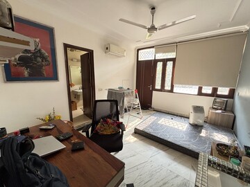 6 BHK Independent House For Rent in Nizamuddin