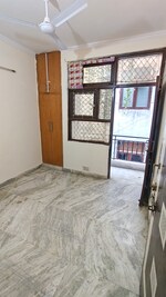 2 BHK 1000 Sq.Ft. Builder Floor in JD-Block Gupta Colony Mal