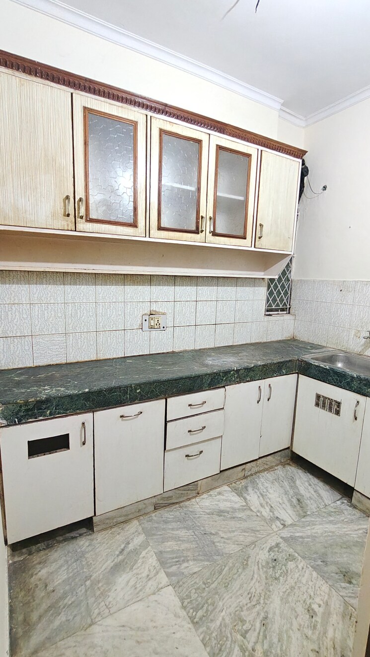 Kitchen, malviya nagar 2 Bedroom 1000 Sq.Ft. Builder Floor In Malviya Nagar Delhi 9623429