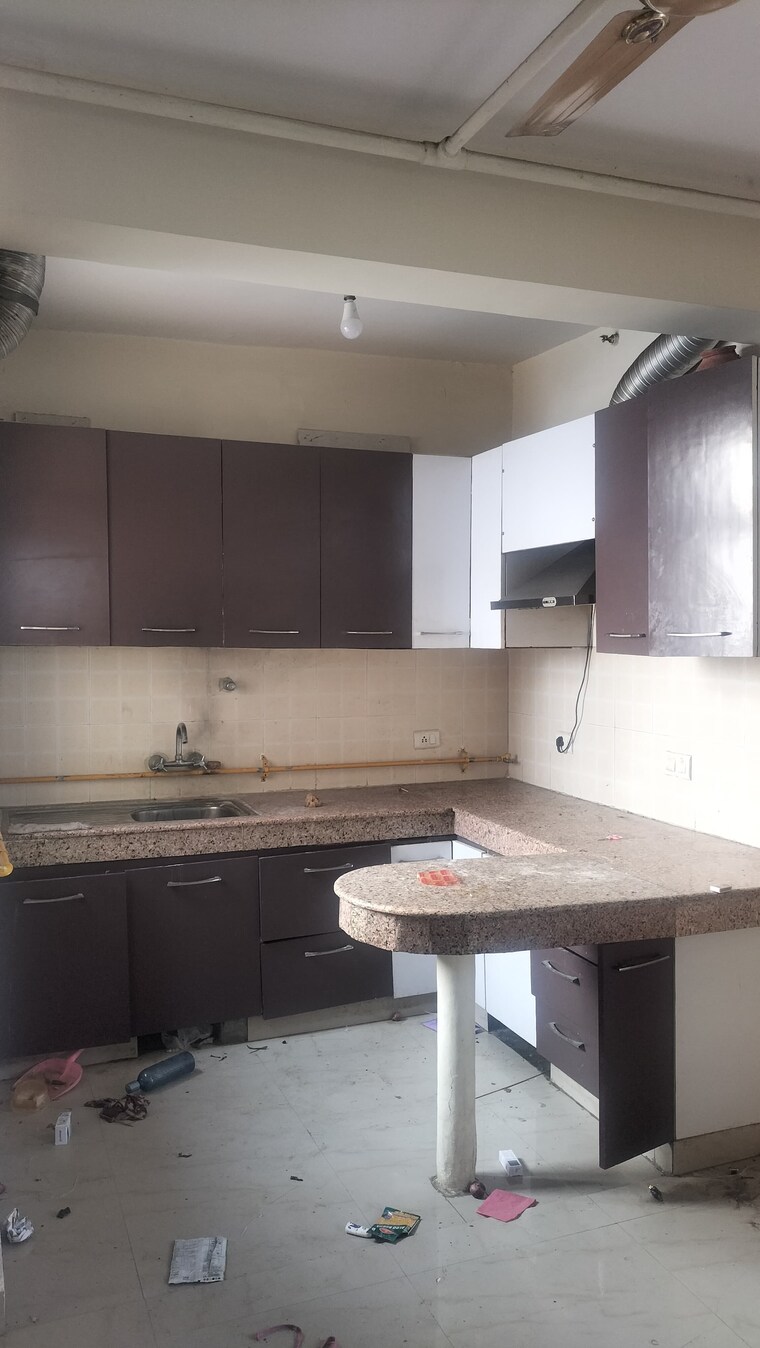 Kitchen, srs-royal-hills 2 Bedroom 770 Sq.Ft. Apartment In Sector 87 Faridabad 9623433