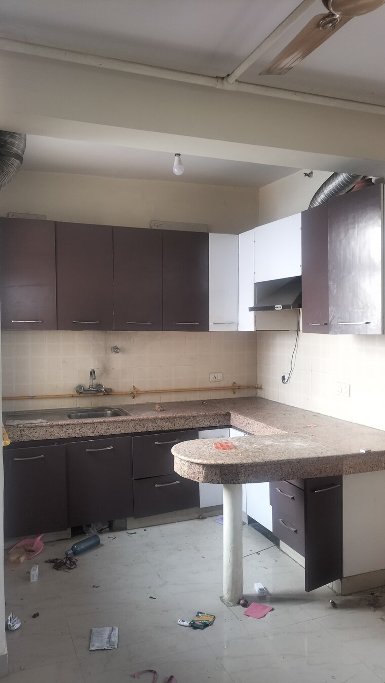 Kitchen, srs-royal-hills 2 Bedroom 770 Sq.Ft. Apartment In Sector 87 Faridabad 9623433