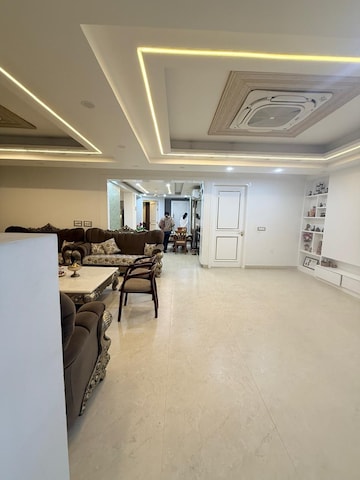 Gym in 5 BHK Villa at Sector 26 – for Sale