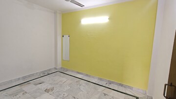 Room in 1 BHK Builder Floor at Malviya Nagar – for Rent