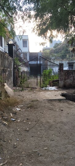 Plot For Sale in Sector 26