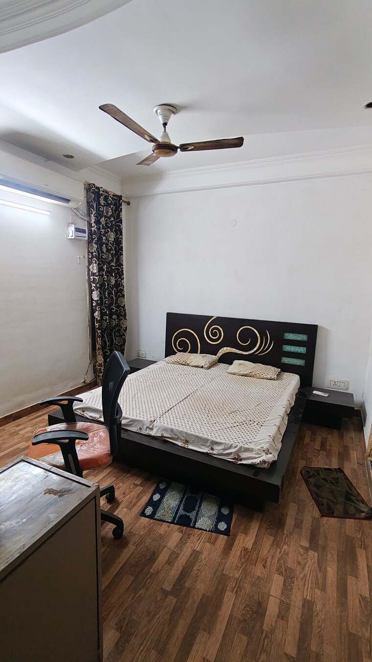 Bedroom, malviya nagar 3 Bedroom 1500 Sq.Ft. Builder Floor In Malviya Nagar Delhi 9623445